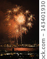 Large fireworks and the night view over Lake Suwa 143401930