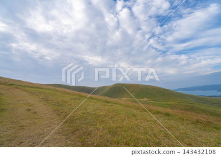 Onidake Onidake 143432108