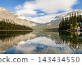 Emerald Lake in Yoho National Park, British Columbia, canada 143434550