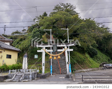 Kamo Shrine, a power spot in Inogashira, Ofunato-cho, Ofunato City, Iwate Prefecture 143441012