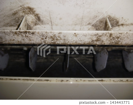 Dust and dirt accumulate inside the air conditioner in places you can't see. 143443771