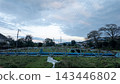 埼玉縣小川町的鄉村景色，有一條河流和一座古老的橋樑。 143446802