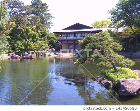 Scenery of Nagoya Tokugawa Garden, Ryusen Lake, photographed in May 2024. 143456580