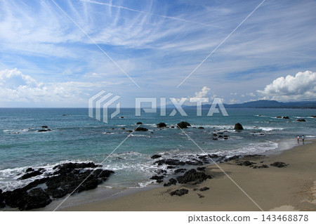 俯瞰足鶴半島的景色 俯瞰足鶴半島的景色 143468878