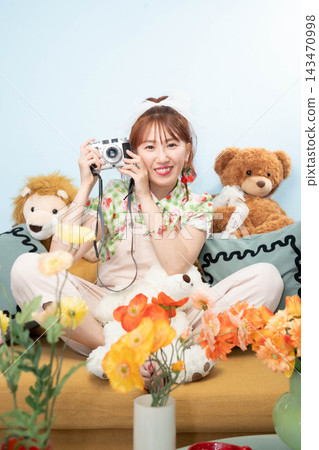 Camera girls Camera girls 143470998