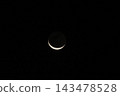 A thin moon 143478528