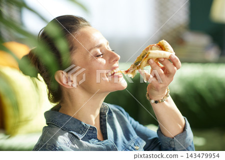Casual Pizza Lunch in a Sunlit Home Casual Pizza Lunch in a Sunlit Home 143479954