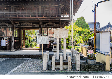 稻澤市長光寺寺院內的景色 143482755
