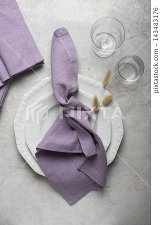 Lavender Purple Knotted Linen Napkin Place Setting 143483176
