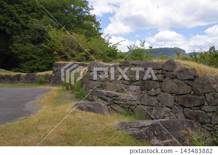 角村城遺址位於大分縣楠町。 角村城遺址位於大分縣楠町。 143483882