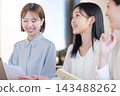 會議的女商人 143488262