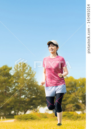 女子跑步－秋季運動 143491014