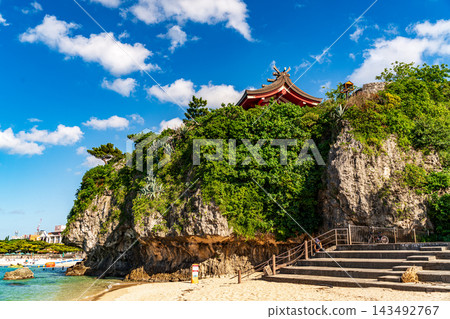 海灘上的海浪 海灘上的海浪 143492767