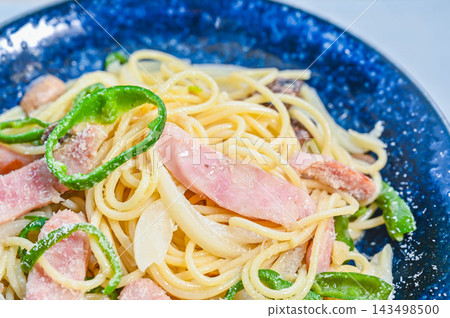 Homemade White Neapolitan Pasta Homemade White Neapolitan Pasta 143498500