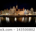Night view of the Motłava River in Gdansk 143500802