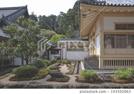 April 28 2026 Zuiganji Temple architecture tiled roof, japan April 28 2026 Zuiganji Temple architecture tiled roof, japan 143502663
