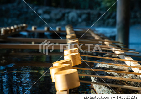 Ise shrine Ise shrine 143513232