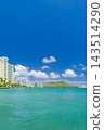 Hawaii - Waikiki townscape and Diamond Head scenery 143514290