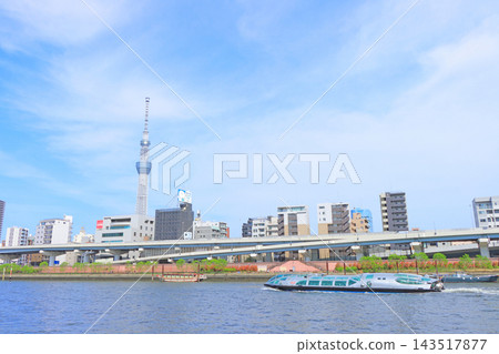 Scenery of Tokyo Sky Tree and pleasure boat in Sumida Ward, Tokyo Scenery of Tokyo Sky Tree and pleasure boat in Sumida Ward, Tokyo 143517877