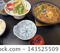 Luxurious miso-stewed udon 143525509