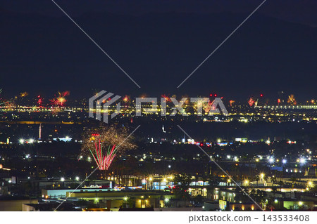 Las Vegas Night Fireworks Display Over The Strip Urban Skyline Nevada Las Vegas Night Fireworks Display Over The Strip Urban Skyline Nevada 143533408