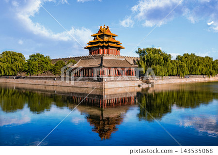 Corner Tower of the Forbidden City in Beijing with Reflection in the Moat 143535068