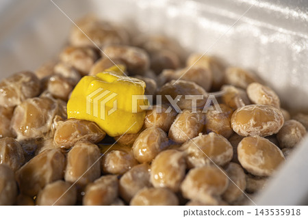Packaged natto is delicious and healthy. Packaged natto is delicious and healthy. 143535918