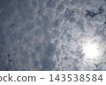 天空佈滿雲朵 143538584