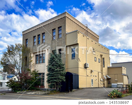 小樽無神大廈(舊小樽無神株式會社總部)斜側視圖,北海道小樽市 小樽無神大廈(舊小樽無神株式會社總部)斜側視圖,北海道小樽市 143538697