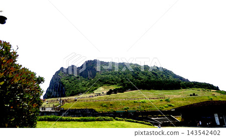 韓國濟州島城山日出峰城山里步道 韓國濟州島城山日出峰城山里步道 143542402