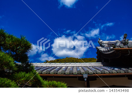 Uji River and Kōshōji Temple. The blessings of the principal image of Shakyamuni Buddha: Fulfillment of wishes, protection from evil, good fortune, and prosperity. 143543498