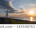 Lighthouse at Toda Port in Numazu City, Shizuoka Prefecture, and the sunset sky 143548761