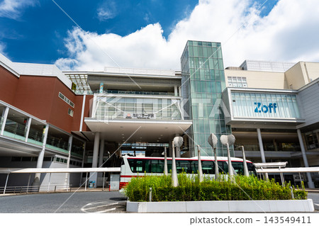Proceed from the south exit of Tamaplaza Station on the Tokyu Den-en-toshi Line to Utsukushigaoka, Aoba-ku, Yokohama City, Kanagawa Prefecture. Proceed from the south exit of Tamaplaza Station on the Tokyu Den-en-toshi Line to Utsukushigaoka, Aoba-ku, Yokohama City, Kanagawa Prefecture. 143549411