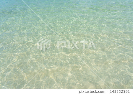 沖繩的夏天:萬座海灘的美麗海景 沖繩的夏天:萬座海灘的美麗海景 143552591