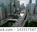 Looking down on the city from the upper floors of a building in Nakanoshima, Osaka. 143557587
