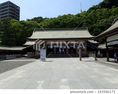位於鹿兒島縣鹿兒島市的照國神社,是江戶時代後期為供奉藩主而建的神社。 位於鹿兒島縣鹿兒島市的照國神社,是江戶時代後期為供奉藩主而建的神社。 143560173
