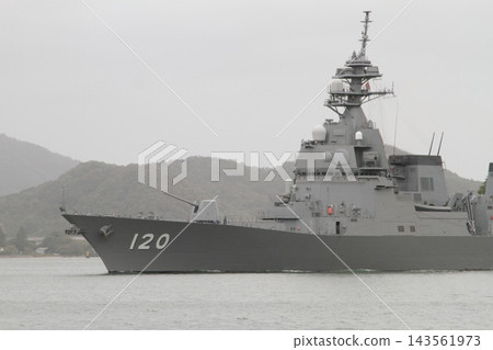 Japan Maritime Self-Defense Force destroyer Shiranui passing through Maizuru Bay Japan Maritime Self-Defense Force destroyer Shiranui passing through Maizuru Bay 143561973