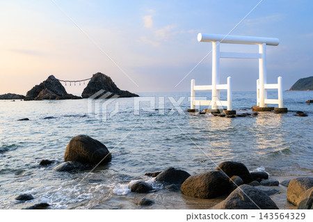 玄界國定公園、櫻井二見浦黃昏 玄界國定公園、櫻井二見浦黃昏 143564329