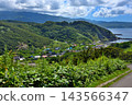 從通往北海道積丹半島積丹岬燈塔的步道上可以看到伊里卡村落（1） 143566347