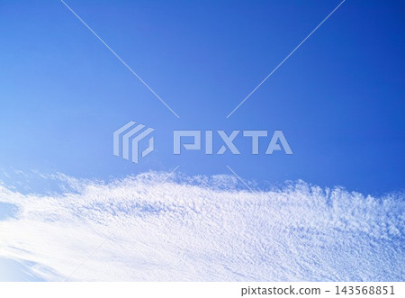 藍色的天空和雲圖像 藍色的天空和雲圖像 143568851