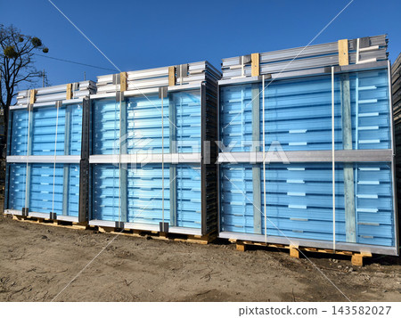 Roadside barriers reduce the impact of highway traffic sound Roadside barriers reduce the impact of highway traffic sound 143582027