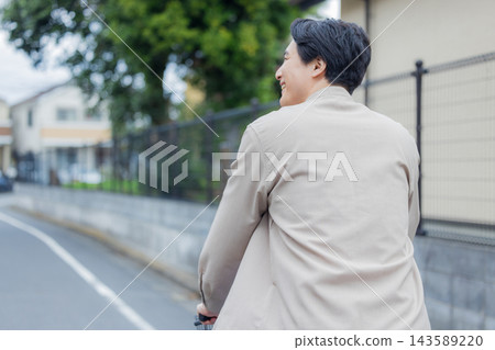 騎自行車的人 騎自行車的人 143589220
