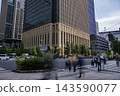 Intersection in the office district of Otemachi, Chiyoda Ward [City Image] 143590077
