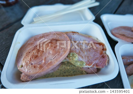 火腿和香腸 火腿和香腸 143595401