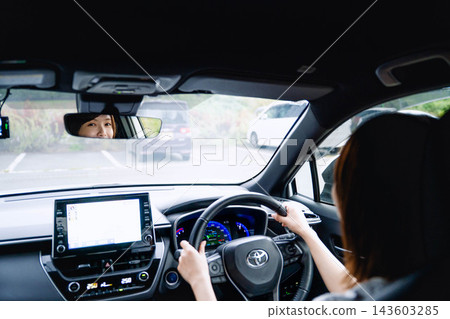 女人開車 女人開車 143603285