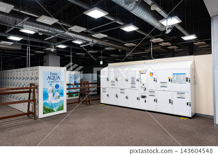 新潟縣南魚沼郡湯澤町JR Gala湯澤站設有投幣式置物櫃 新潟縣南魚沼郡湯澤町JR Gala湯澤站設有投幣式置物櫃 143604548