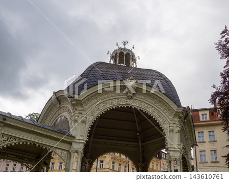 the intricate, white cast-iron Sadova Kolonada pavilion in Karlovy Vary, Czechia 143610761