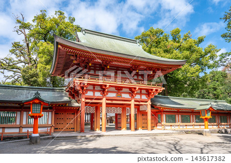 武藏一宮冰川神社的塔門 武藏一宮冰川神社的塔門 143617382