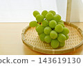 Shine Muscat that looks delicious 143619130