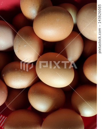 Farm fresh brown eggs for a healthy meal Farm fresh brown eggs for a healthy meal 143626085
